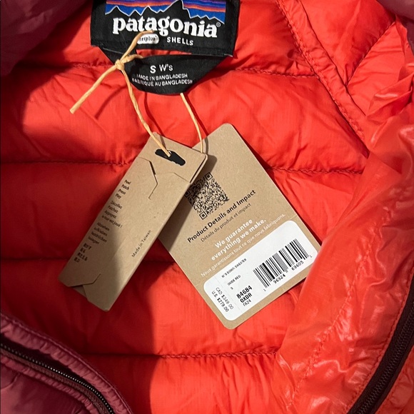 Patagonia down sweater- oxide red size S - Picture 2 of 5